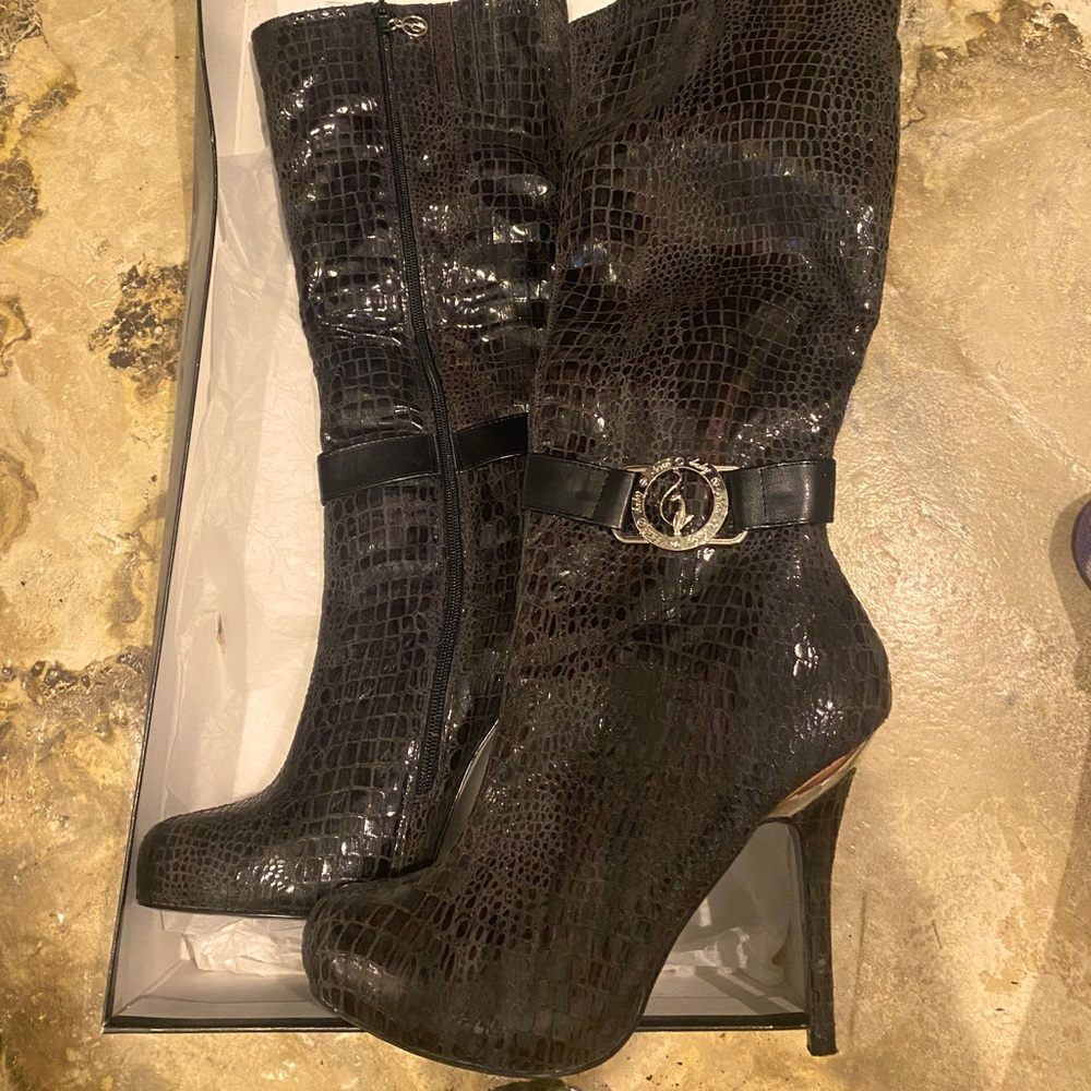 Knee-High Boots, Brownish-Black. Snake Skin Look
